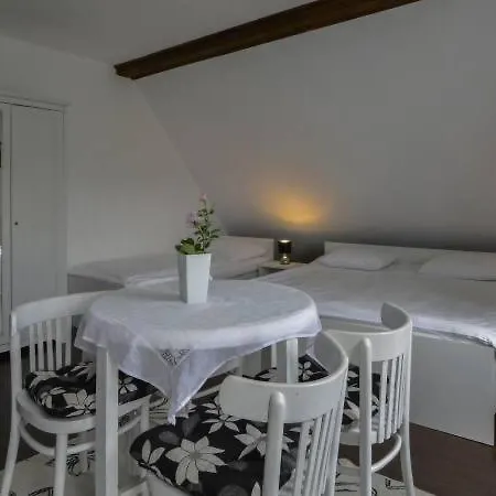 Feriegård Bialy Dwor Kostrzyca